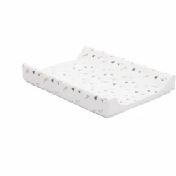 Fillikid Wickelauflage 2-keil Village White 50x65 Cm